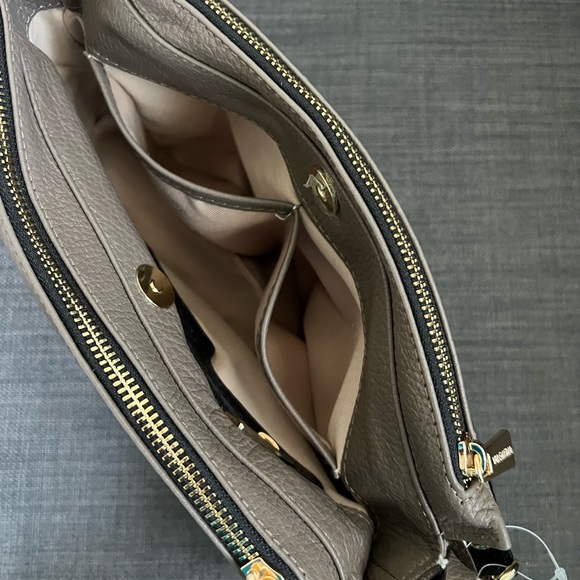 NWT VALENTINA CROSSBODY SHOULDER BAG CLUTCH